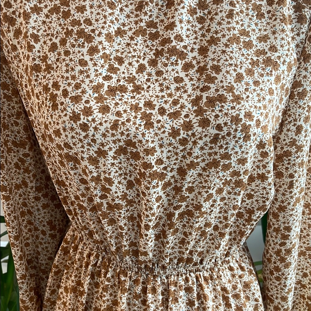 NWOT SHEIN MIDI Floral Long Sleeve Dress SIZE M - Picture 2 of 6